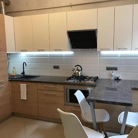 Apartment On Centre Lviv Extérieur photo