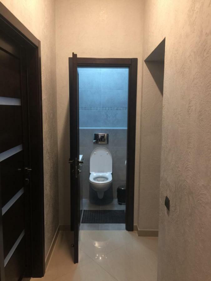 Apartment On Centre Lviv Extérieur photo
